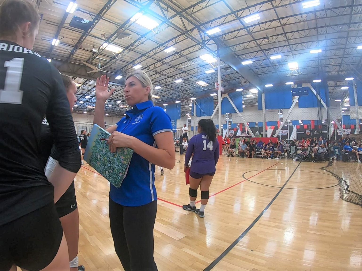 Amy Yiannikouros named new girls volleyball director at Pacifica