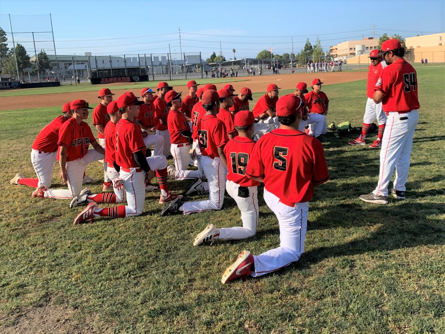 Segerstrom starts fast and clinches share of league title with victory