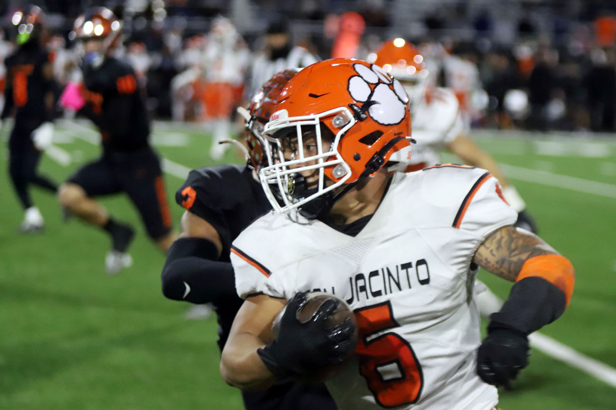 Orange unable to stop San Jacinto football's second-half surge in Division  6 final – Orange County Register