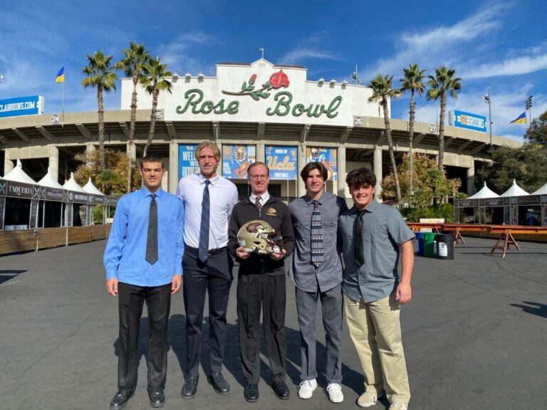 Assistant John Lester to succeed Mike Maceranka as new football coach at  Laguna Hills