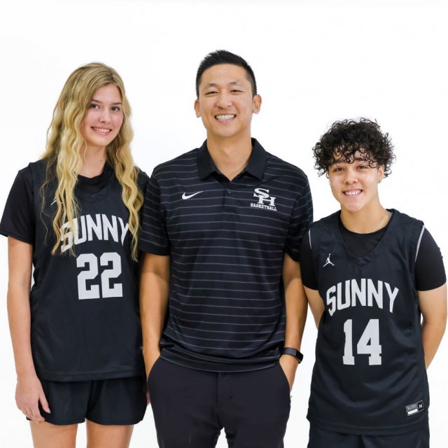 Sunny Hills Allie Sexton Coach Jae Byun Rianna Jones